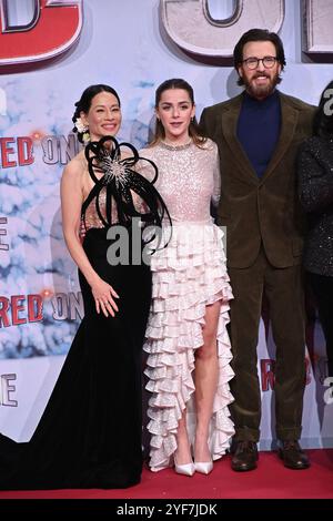 Lucy Liu, Kiernan Shipka und Chris Evans bei der „Red One – Alarmstufe Weihnachten“ Filmpremiere am 3.11.2024 in Berlin Stockfoto