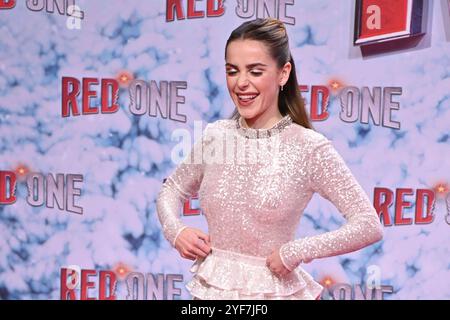 Kiernan Shipka bei der Red One - Alarmstufe Weihnachten Filmpremiere am 3.11.2024 in Berlin Red One Filmpremiere in Berlin *** Kiernan Shipka auf der Red One Alarm Level Weihnachtsfilmpremiere am 3 11 2024 in Berlin Red One Filmpremiere in Berlin Stockfoto