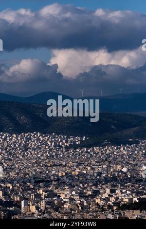 Ansicht der Bevölkerungsdichte der Stadt vom Parthenon-Tempel auf der Akropolis in Athen, der Hauptstadt Griechenlands am 11. Januar 2023. Vue de la densite de Stockfoto
