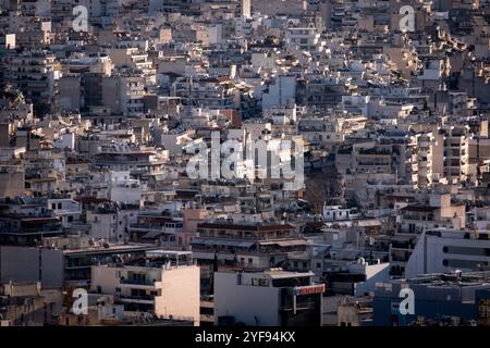 Ansicht der Bevölkerungsdichte der Stadt vom Parthenon-Tempel auf der Akropolis in Athen, der Hauptstadt Griechenlands am 11. Januar 2023. Vue de la densite de Stockfoto