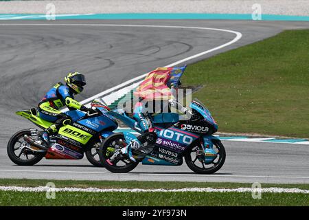 kuala lumpur, Malaysia. November 2024. David Alonso vom CFMOTO Gaviota Aspar Team hat beim Petronas Grand Prix von Malaysia Geschichte geschrieben, indem er das malaysische Moto3 gewann und auch einen 13. Saisonsieg in kuala lumpur, Malaysia, errang. Stockfoto