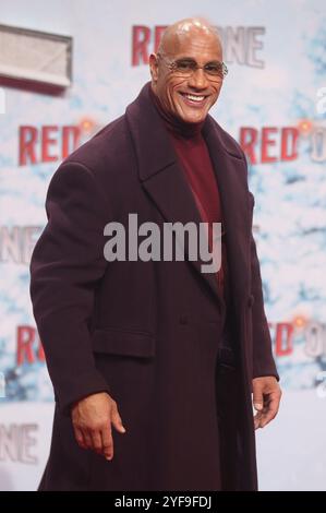 Dwayne Johnson bei der Premiere des Kinofilms 'Red One' im UCI Luxe. Berlin, 03.11.2024 Stockfoto