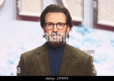 Chris Evans bei der Premiere des Kinofilms 'Red One' im UCI Luxe. Berlin, 03.11.2024 Stockfoto