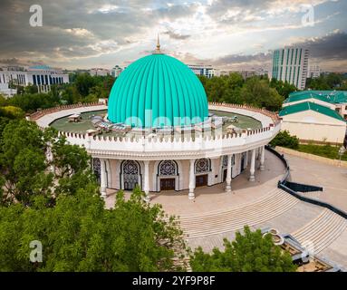 Luftaufnahme des Amir Timur Museums in Taschkent, Usbekistan Stockfoto