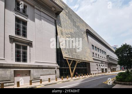 Singapur - 16. August 2024: Eingang der Nationalgalerie. Weltweit größte öffentliche Sammlung von Kunst in Singapur und Südostasien Stockfoto