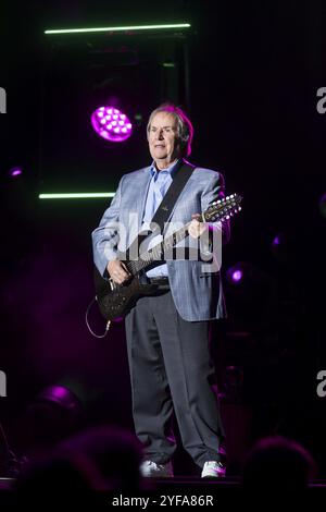 Chris de Burgh live auf 50LO Tour im Tempodrom in Berlin auf 03.11.2024 Stockfoto