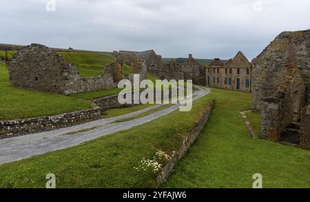 Ruinen der alten Burg. Charles Fort Kinsale, Wahrzeichen. Cork County Irland. Irische Schlösser Stockfoto