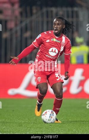 Monza, Italien. 02-11-2024. U-Power-Stadion. Italienische Fußballmeisterschaft der Serie A 2024-25. Monza vs Mailand 0-1. Samuel Bondo, Monza. Stockfoto