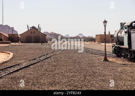 Bahnhof der ehemaligen Hejaz-Eisenbahn in der Nähe von Al Ula, Saudi-Arabien Stockfoto