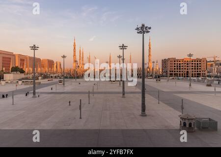 Prophetenmoschee in Al-Haram-Gegend von Medina, Saudi-Arabien Stockfoto