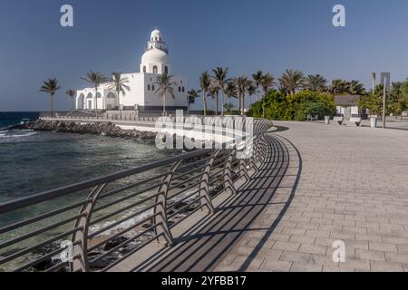 Inselmoschee an der Corniche Promenade in Dschidda, Saudi-Arabien Stockfoto