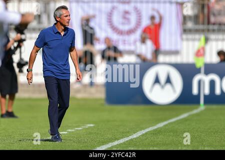 Monza, Italien. Oktober 2023. Foto Claudio Grassi/LaPresse 8 Ottobre 2023 - Monza, Italia - Sport, calcio - Monza vs Salernitana - Campionato italiano di calcio Serie A TIM 2023/2024 - U-Power Stadion. Nella Foto: Paulo Sousa (US Salernitana Head Coach) 8. Oktober 2023 - Monza, Italien - Sport, Fußball - AC Monza vs US Salernitana - italienische Serie A TIM Football Championship 2023/2024 - U-Power Stadium. Auf dem Bild: Paulo Sousa (US Salernitana Head Coach) Credit: LaPresse/Alamy Live News Stockfoto