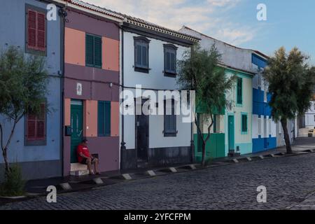 Ribeira Grande ist eine beliebte Küstenstadt an der Nordküste der Insel Sao Miguel auf den Azoren. Stockfoto