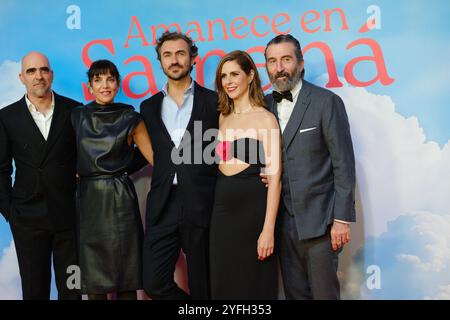 Luis Tosar nimmt am 4. November 2024 im Capitol Cinema in Madrid, Spanien, bei der Premiere von Amanece EN Samaná Teil. Stockfoto