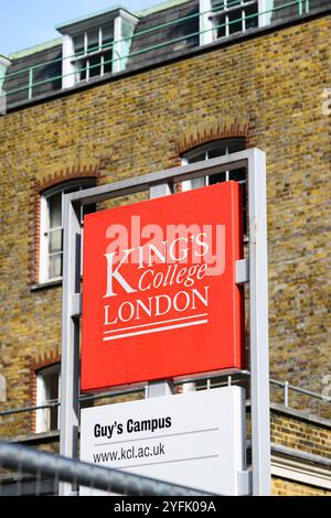 London, Großbritannien - 20. September 2024 - Unterschreiben für King's College London Guy's Campus Stockfoto