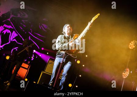 Schwarze Pumas im Concerto al Fabrique, Mailand. Foto di Davide Merli - Alamy Stockfoto
