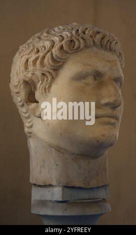 Porträt des römischen Kaisers Domitian (51-96). Flavische Dynastie. Museum Kircherian. Die Domitianische Ära. Nationales Römisches Museum (Diokletianbäder). Rom. Italien Stockfoto