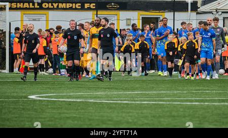 Rushall Olympic gegen Accrington Stanley FA Cup erste Runde Stockfoto