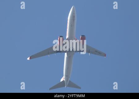 Chiangmai, Thailand - 20. Januar 2024: HS-LGJ Boeing 737-800 der Thai Lionair Airline. Fahren Sie vom Flughafen Chiangmai nach Bangkok. Stockfoto