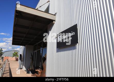 Angesagte Blue Rain Galerie im trendigen Santa Fe Railyard Viertel, New Mexico, USA. Stockfoto