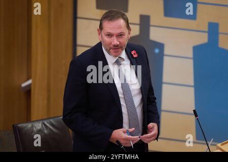 Edinburgh Schottland, Vereinigtes Königreich 05. November 2024. Douglas Lumsden MSP im schottischen Parlament. Credit sst/alamy Live News Stockfoto