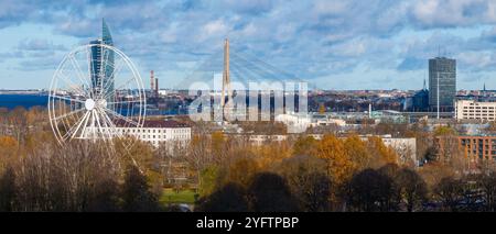 Blick von Riga aus der Vogelperspektive mit Victory Park und Vansu Bridge Stockfoto