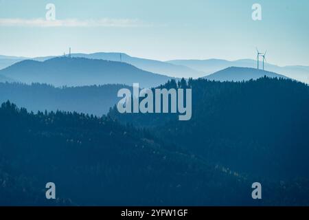 Blick über den Nordschwarzwald im Herbst Stockfoto