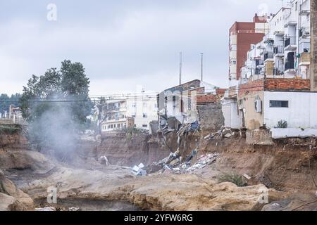 Bilder der Überschwemmung in Valencia (DANA) durch starke örtliche Regenfälle und hydrogeologische Instabilität Stockfoto