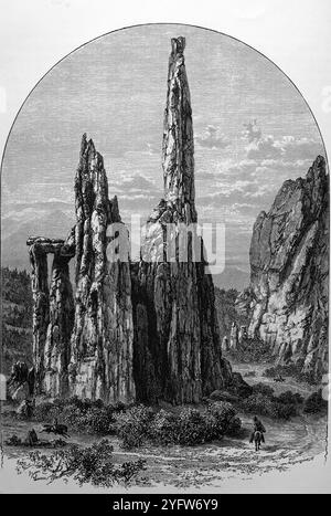 Die Kathedralentürme im Garden of the Gods, Colorado Springs. Aus einem Reisebericht der Vereinigten Staaten von Amerika aus dem 19. Jahrhundert, der 1891 veröffentlicht wurde, ist dies eine Fotografie einer von mehreren Stichen (viele von Edward Whymper), die verwendet wurden, um Aspekte der Sozialgeschichte, Architektur, Topographie und Geographie der USA zu illustrieren. Stockfoto