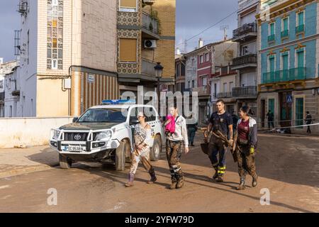 Bilder der Überschwemmung in Valencia (DANA) durch starke örtliche Regenfälle und hydrogeologische Instabilität Stockfoto