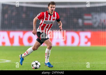 Eindhoven, Niederlande. November 2024. EINDHOVEN, NIEDERLANDE - 5. NOVEMBER: Während des Spiels der UEFA Champions League 2024/25 Phase MD4 zwischen PSV und Girona FC im Philips Stadion am 5. November 2024 in Eindhoven, Niederlande. (Foto von Joris Verwijst/Orange Pictures) Credit: Orange Pics BV/Alamy Live News Stockfoto