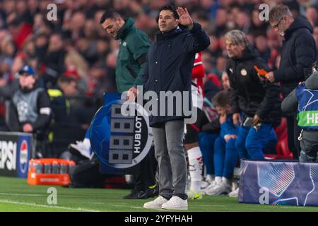 Eindhoven, Niederlande. November 2024. EINDHOVEN, NIEDERLANDE - 5. NOVEMBER: Während des Spiels der UEFA Champions League 2024/25 Phase MD4 zwischen PSV und Girona FC im Philips Stadion am 5. November 2024 in Eindhoven, Niederlande. (Foto von Joris Verwijst/Orange Pictures) Credit: Orange Pics BV/Alamy Live News Stockfoto