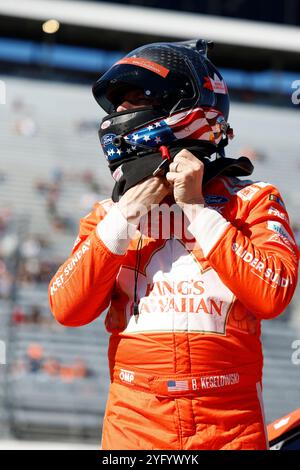 2. November 2024, Ridgeway, Va, USA: BRAD KESELOWSKI (6) macht sich bereit, sich für den Xfinity 500 auf dem Martinsville Speedway in Ridgeway, VA, zu qualifizieren. (Kreditbild: © Walter G. Arce Sr./ASP via ZUMA Press Wire) NUR REDAKTIONELLE VERWENDUNG! Nicht für kommerzielle ZWECKE! Stockfoto