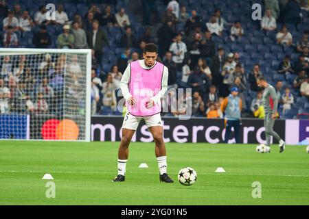 Madrid. Spanien. 20241105 spielte Jude Bellingham (Mittelfeldspieler; Real Madrid) beim Spiel der UEFA Champions League zwischen Real Madrid und AC Milan im Santiago Bernabeu Stadion am 5. November 2024 in Madrid Stockfoto