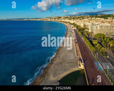 FRANKREICH, FRANZÖSISCHE RIVIERA. ALPES-MARITIMES (06) SCHÖN. PROMENADE DES ANGLAIS Stockfoto