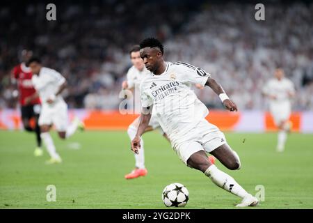 Madrid, Spanien. November 2024. Vinicius jr von Real Madrid im Spiel der UEFA Champions League 2024/25 zwischen Real Madrid und AC Milan im Santiago Bernabeu Stadion. Endergebnis Real Madrid 1;3 AC Milan Credit: SOPA Images Limited/Alamy Live News Stockfoto