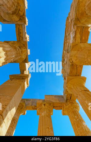 Tempel der Hera oder Tempel E, Archäologischer Park Selinunte, Selinunte, Bezirk Trapani, Sizilien, Italien Stockfoto