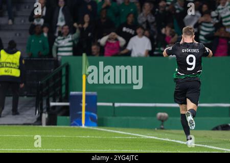 November 2024. Lissabon, Portugal. Viktor Gyokeres (9) feiert, nachdem er während des Gruppenspiels der UEFA Champions League ein Tor geschossen hat, Sporting gegen Manchester City Credit: Alexandre de Sousa/Alamy Live News Stockfoto