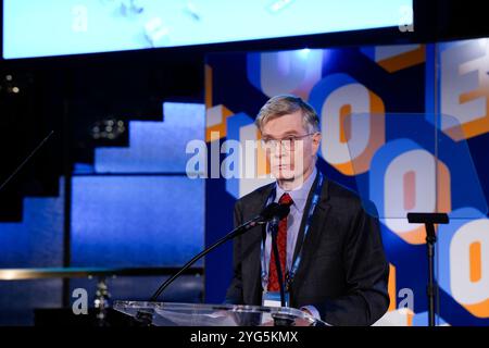 Martin Peers bei den Gerald Loeb Awards 2024, die von UCLA Anderson verliehen wurden, die am Donnerstag, 10. Oktober 2024 im Rainbow Room in New York City, New York, USA, ausgetragen wurden. Quelle: Jennifer Graylock-Graylock.com Stockfoto