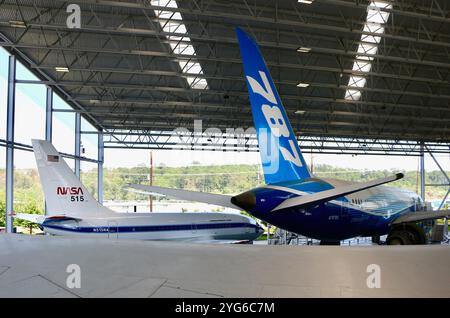 Das Ende des NASA Langley Research Centre Boeing 737-130 war der erste 737-Jährige, der neben einem Museum of Flight in Seattle, Washington State USA von 787 produziert wurde Stockfoto