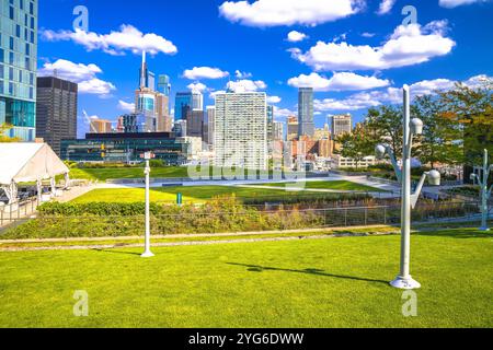 Blick auf die Skyline der Stadt Philadelphia vom CIRA Green Park, Bundesstaat Pennsylvania, USA Stockfoto