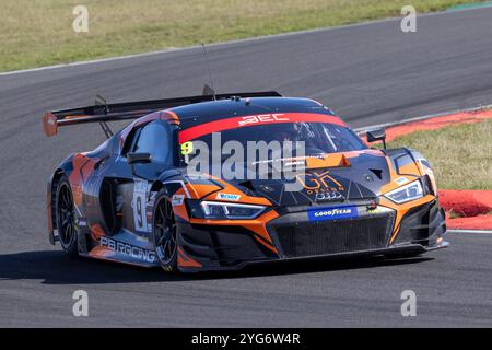 Peter Erceg / Marcus Clutton PB Racing von JMH Audi GT3 während des British Endurance Championship Rennens 2024 in Snetterton, Norfolk, UK Stockfoto