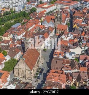 Luftaufnahme der Stadt Ansbach an der Fränkischen Rezat im Sommer Ausblick auf Ansbach, Bezirkshauptstadt MIttelfrankens in Bayern Ansbach Stadtgraben Stockfoto