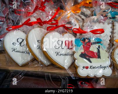 Kislowodsk, Russland - 01. Dezember 2023: Souvenir Lebkuchen 'I love Kislowodsk' Stockfoto