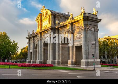 Puerta de Alcala, ein Weltkulturerbe in Madrid, Spanien Stockfoto