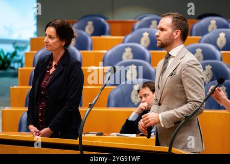 16. JANUAR 2024 Niederländisch Tweede Kamer Fragestunde DEN HAAG, NIEDERLANDE - 16. JANUAR: Derk Boswijk CDA während der Fragestunde in der Tweede Kamer am 16. Januar 2024 in den Haag Tweede Kamer Niederlande den Haag Tweede Kamer Niederlande Inhalte können nicht direkt oder indirekt über Dritte weiterverbreitet werden. Copyright: XJohnxBeckmannx Stockfoto