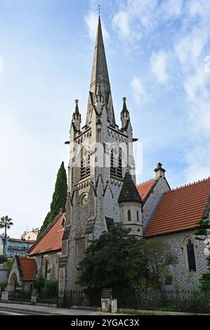 Nizza, Frankreich - 24. September 2024: Amerikanische Bischofskirche am sonnigen Sommermorgen. Stockfoto