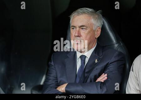 Madrid, Spanien. November 2024. Trainer Carlo Ancelotti von Real Madrid, der beim UEFA Champions League-Spiel zwischen Real Madrid und AC Milan im Estadio Santiago Bernabeu zu sehen war. Endergebnis: Real Madrid 1:3 AC Milan. (Foto: Grzegorz Wajda/SOPA Images/SIPA USA) Credit: SIPA USA/Alamy Live News Stockfoto