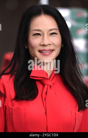 Lucy Liu beim Photocall zum Kinofilm Red One - Alarmstufe Weihnachten im Potters Fields Park an der Tower Bridge. London, 06.11.2024 *** Lucy Liu beim Fotobesuch für den Film Red One Christmas Alert im Potters Fields Park an der Tower Bridge London, 06 11 2024 Foto:XS.xVasx/xFuturexImagex red one 4057 Stockfoto