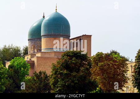 Kok-Gumbaz-Moschee im Dorut Tilavat-Komplex in Shakhrisabz, Usbekistan. Historisches Zentrum von Shakhrisyabz. Shakhrisabz ist die Geburtsstadt von Tamerlane (Ti Stockfoto